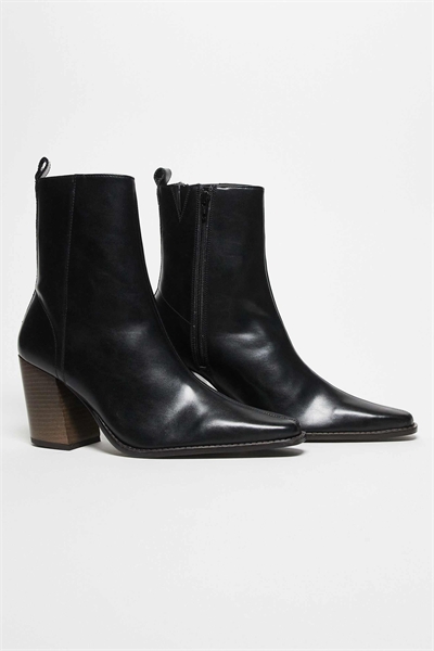 Челси на каблуке артикул 148517822