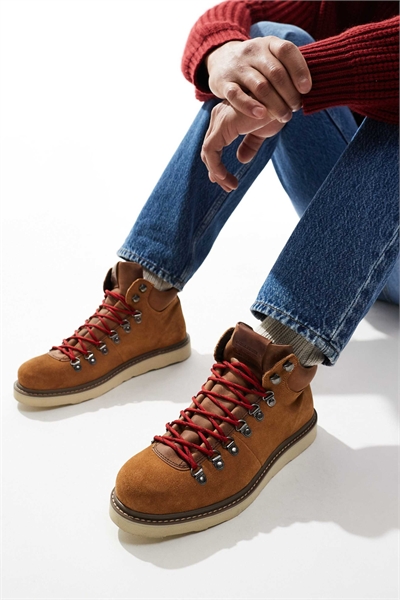 Массивные замшевые походные ботинки артикул 136901511