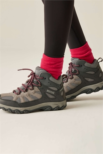 Полувысокие походные ботинки Edgepoint IV с защитой от влаги артикул 154299310