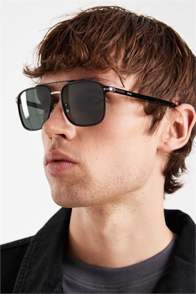 Солнцезащитные очки Boss Square артикул 154966258