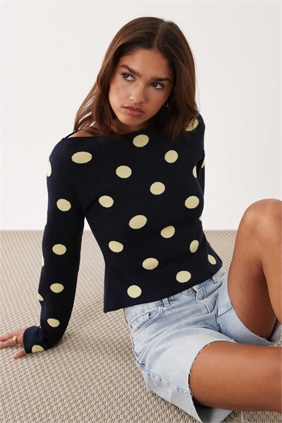 Свитер из тонкого трикотажа с V-образным вырезом артикул 155844525