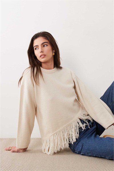 Свитер с асимметричным подолом и бахромой артикул 155766222