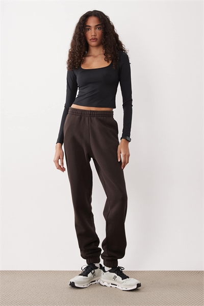 Джоггеры Tall Icon Rest Day из плотной хлопковой ткани плотностью 440 г/м² с манжетами артикул 151783801