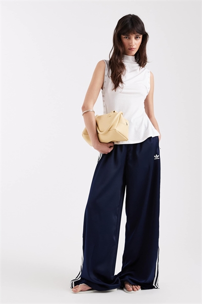 Атласные спортивные брюки с широкими штанинами артикул 149729344