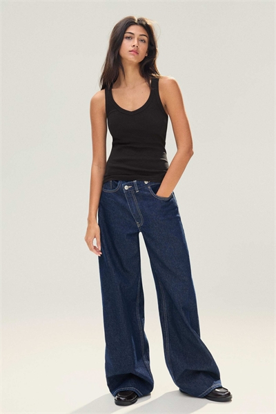 Топ-жилет с ребристой вязкой артикул 155721238