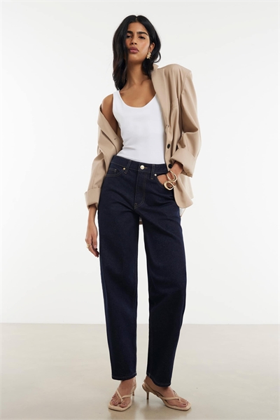 Джинсы с расклешенными штанинами артикул 156194711