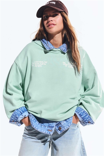 Толстовка с принтом артикул 156110708