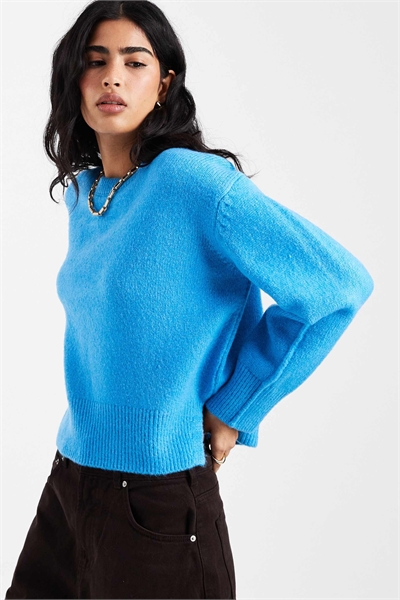 Свободный свитер с круглым вырезом и разрезами по бокам артикул 153911480