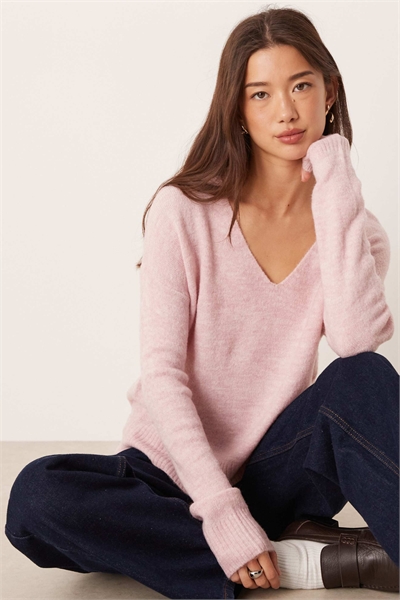 Свитер с V-образным вырезом артикул 151095055