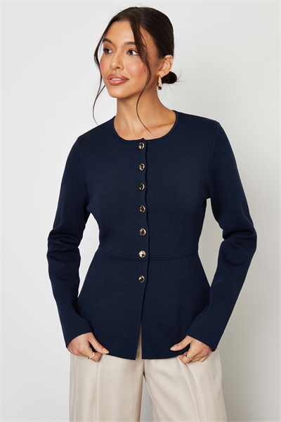 Вязаный кардиган на пуговицах с затянутой талией артикул 155448401