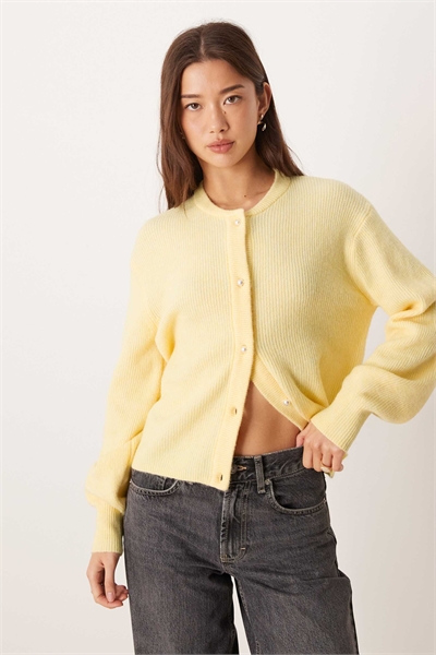 Кардиган с ребристой вязкой и жемчужными пуговицами артикул 148922991