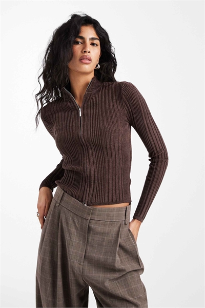 С застежкой-молнией и ребристым кантом артикул 153406169