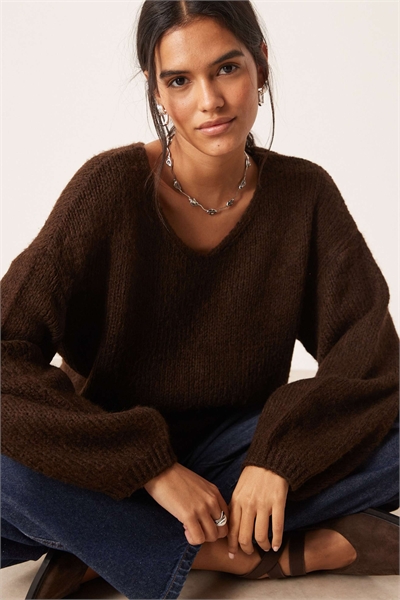 Объемный двусторонний вязаный свитер артикул 151090990