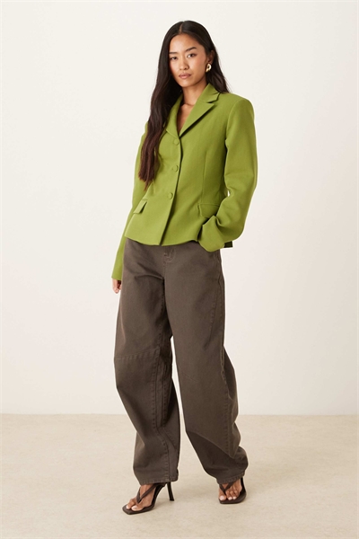 Приталенный блейзер артикул 150049481