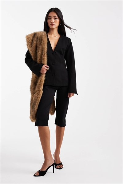 Блейзер с зауженной талией и эластичным кроем артикул 151737598