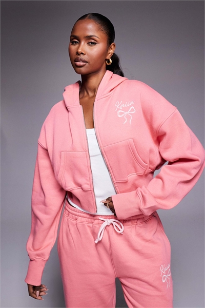 Укороченная толстовка с капюшоном на молнии и вышитым логотипом в виде бантика co-ord артикул 153016931