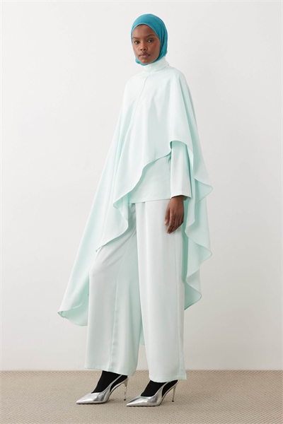 Комплект с накидкой с драпировкой артикул 155319314