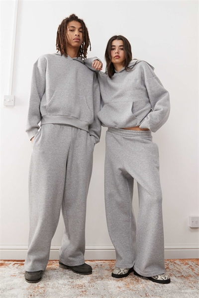 Универсальные джоггеры из плотной ткани с широкими брючинами co-ord артикул 140290176