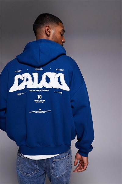 Худи с очень большим капюшоном и надписью артикул 155469916