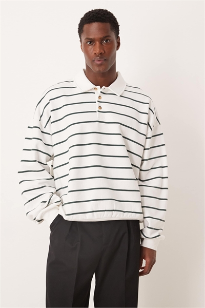 Поло с высоким воротником и широкими полосками артикул 155228399