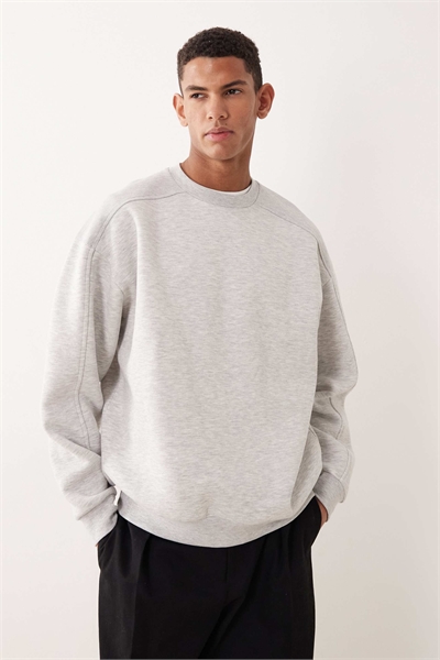 Свитшот свободного кроя с вставками из ребристой ткани артикул 153916911