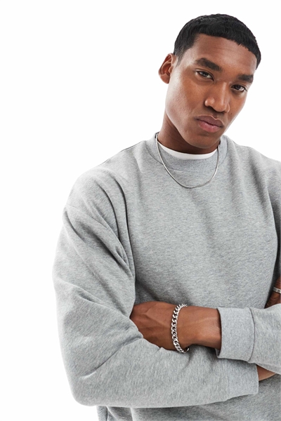 Свитшот свободного кроя из серии Essentials артикул 147820697