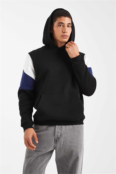 Толстовка с элементами кройки и сшивания артикул 153528687