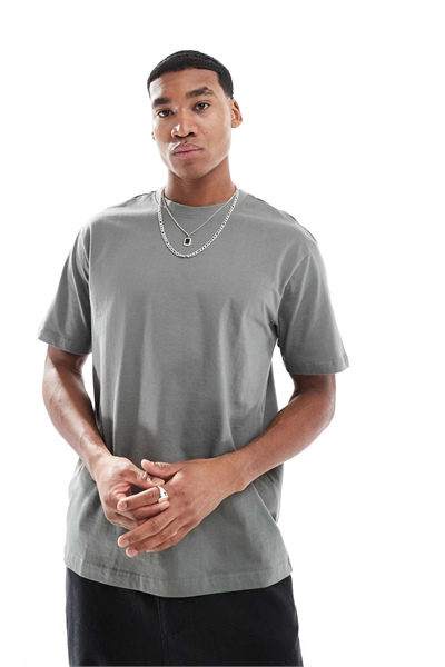 Футболка свободного кроя артикул 140414648