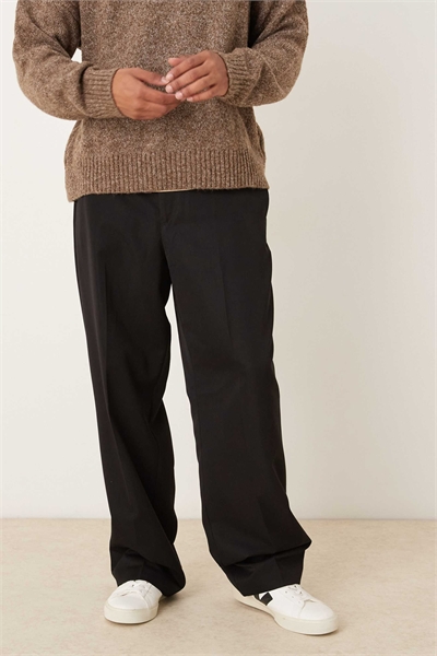 Стильные брюки с широкими брючинами и складками, с полуэластичным поясом артикул 149924551