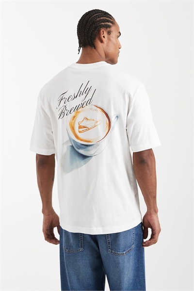 Футболка с принтом на спине артикул 149961001