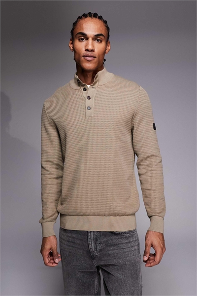 Свитер из трикотажа с логотипом в виде пуговицы в виде сельди артикул 154707704