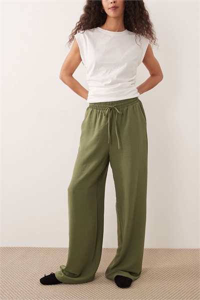 Брюки с широкими брючинами и завязкой на талии артикул 154746594