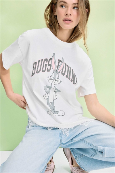 Футболка с кружевом с изображением Багса Банни артикул 156368969