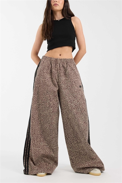 Свободные джинсовые спортивные штаны Firebird артикул 151925151