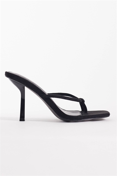 Сандалии-муле Simmi London на каблуке Asra с широкой колодкой артикул 154264631