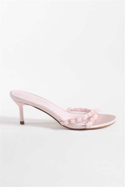 Сандалии на низком каблуке с бусинами артикул 153891298