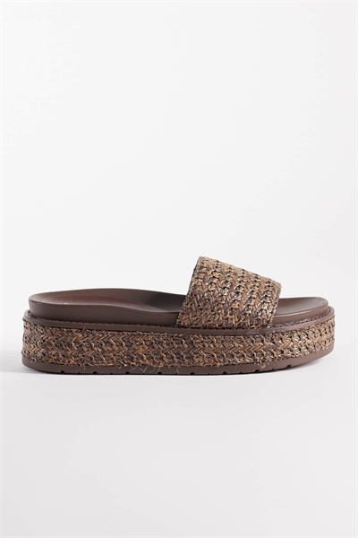 Сандалии на платформе артикул 153401272