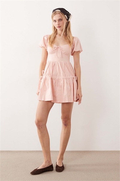 Мини-платье с буффами от Daydream артикул 154748302