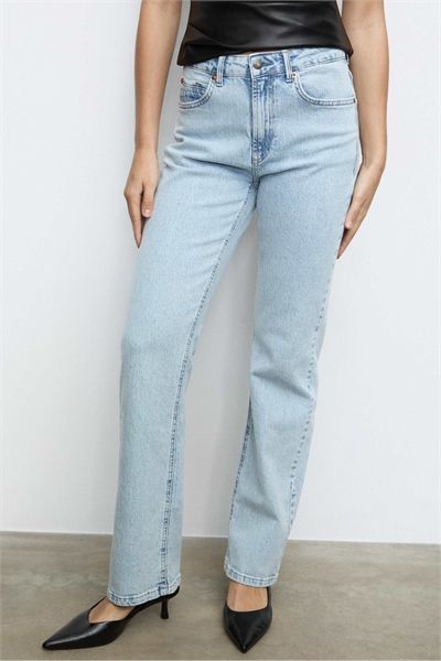 Джинсы с прямыми брючинами и эффектом винтаж, модель Tall d98 артикул 149981517