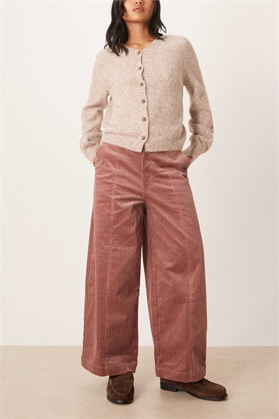 ASOS DESIGN Брюки-кльош из вельвета с широкими брючинами и длиной до щиколотки, для миниатюрных артикул 148603223