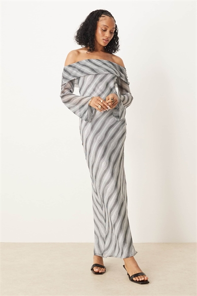 ASOS DESIGN Длинное платье-бардо с отложным воротником, черное в полоску артикул 148040115