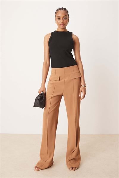 Брюки с длинным кроем и двойными карманами артикул 140988574