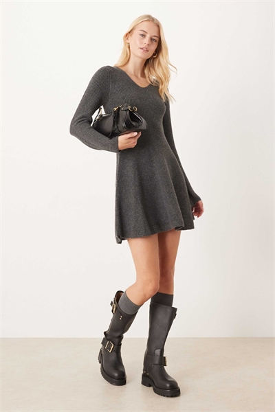 Мини-платье из трикотажа в стиле скейтер артикул 149248941