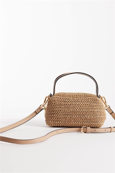 Мини-сумка с ремешком через плечо натурального цвета со съемным ремешком через плечо артикул 153575098