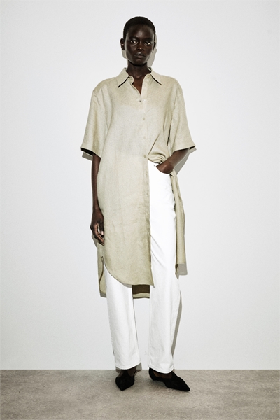 Льняное платье-рубашка с короткими рукавами артикул 1326387001