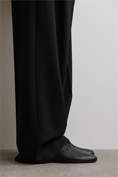 Мягкие кожаные броги артикул 1327729001