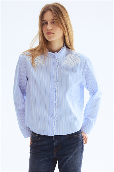 Хлопковая рубашка с оборками артикул 1327317001