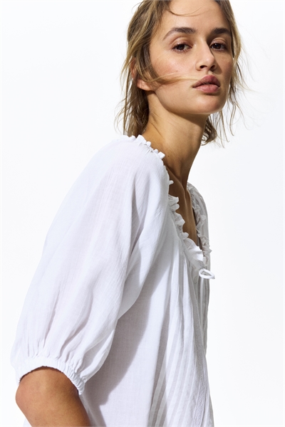 Блузка с защипами артикул 1328270001