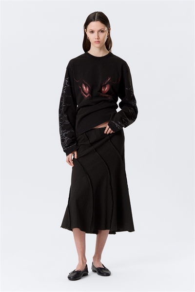 Юбка средней длины с изогнутым швом артикул 1329830002