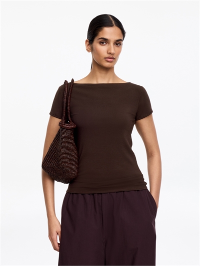 Футболка с лодочным вырезом артикул 1336242003